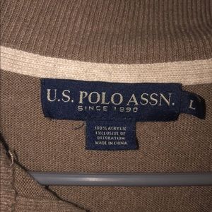 Polo sweater